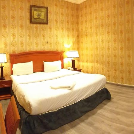 Qasr Al Khalij Hotel Riyadh Ngoại thất bức ảnh